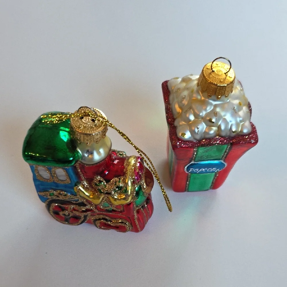 Christmas Ornament Set Of 5 Blown Glass Ornaments